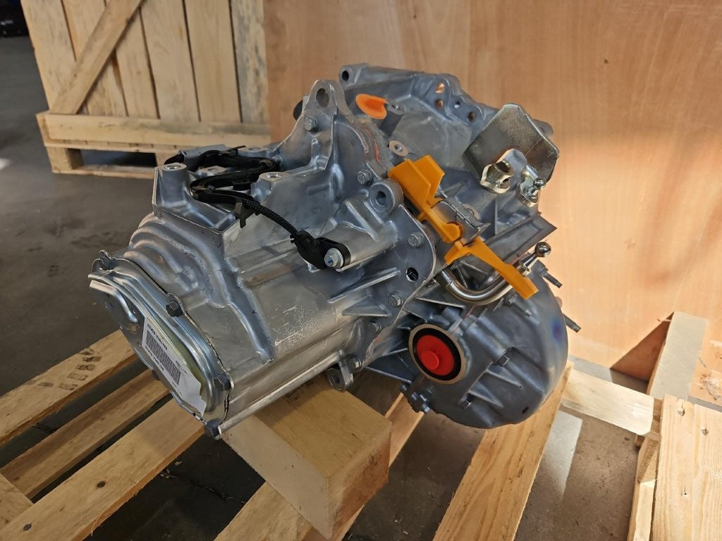Gearbox NEW original FIAT Doblo - Berlingo - Combo 1.5 Blue HDi DV5 / YH01