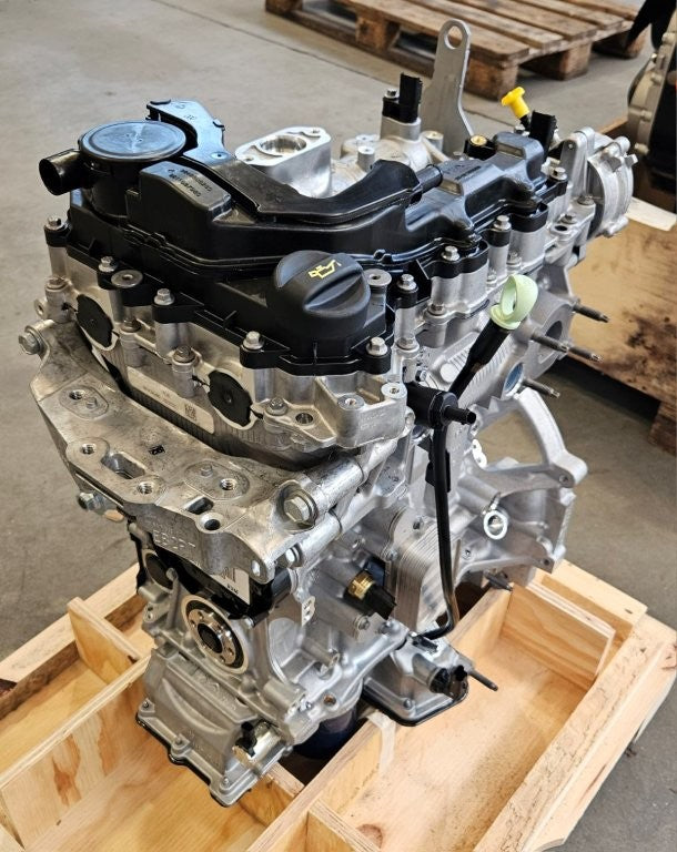 Engine NEW Citroen Opel Peugeot 208 3008 5008 PSA 1.2 12v 3 cil E6 HN05